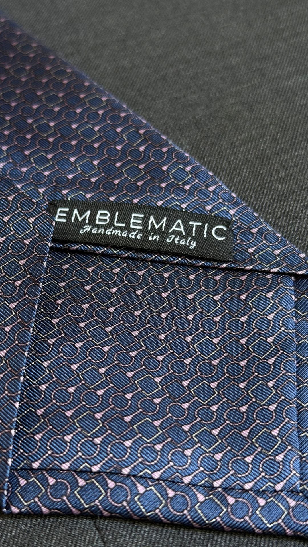 GENTLEMAN BLUE