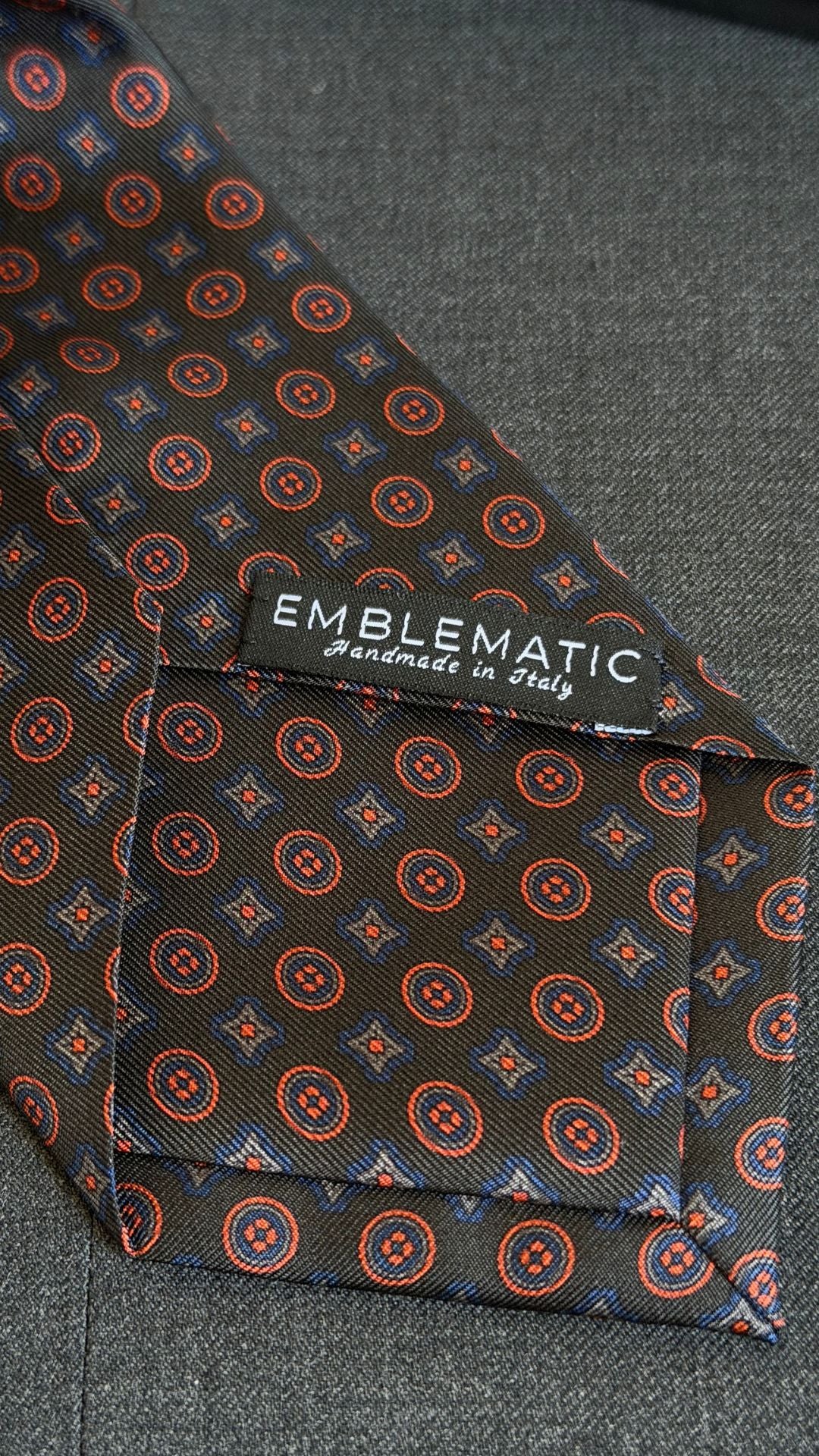 EDEN DARK GREY