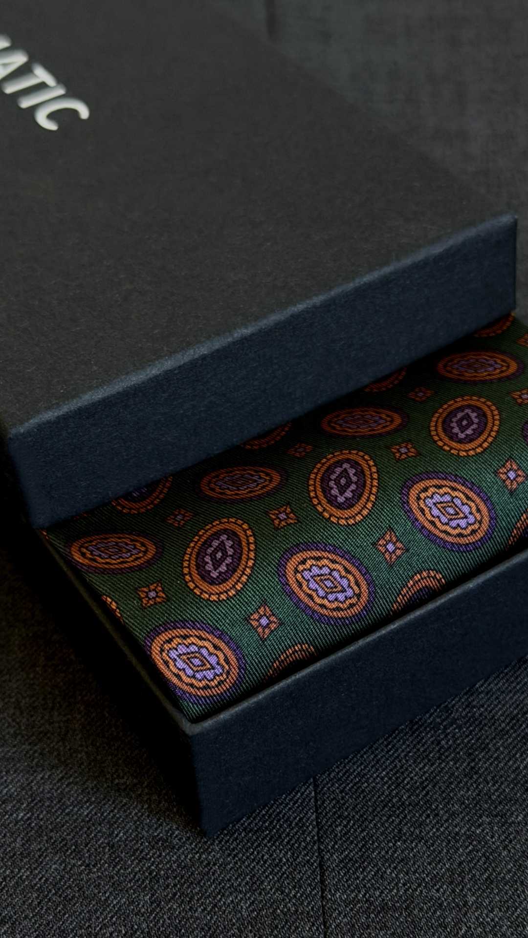 BELLAGIO ROYAL GREEN