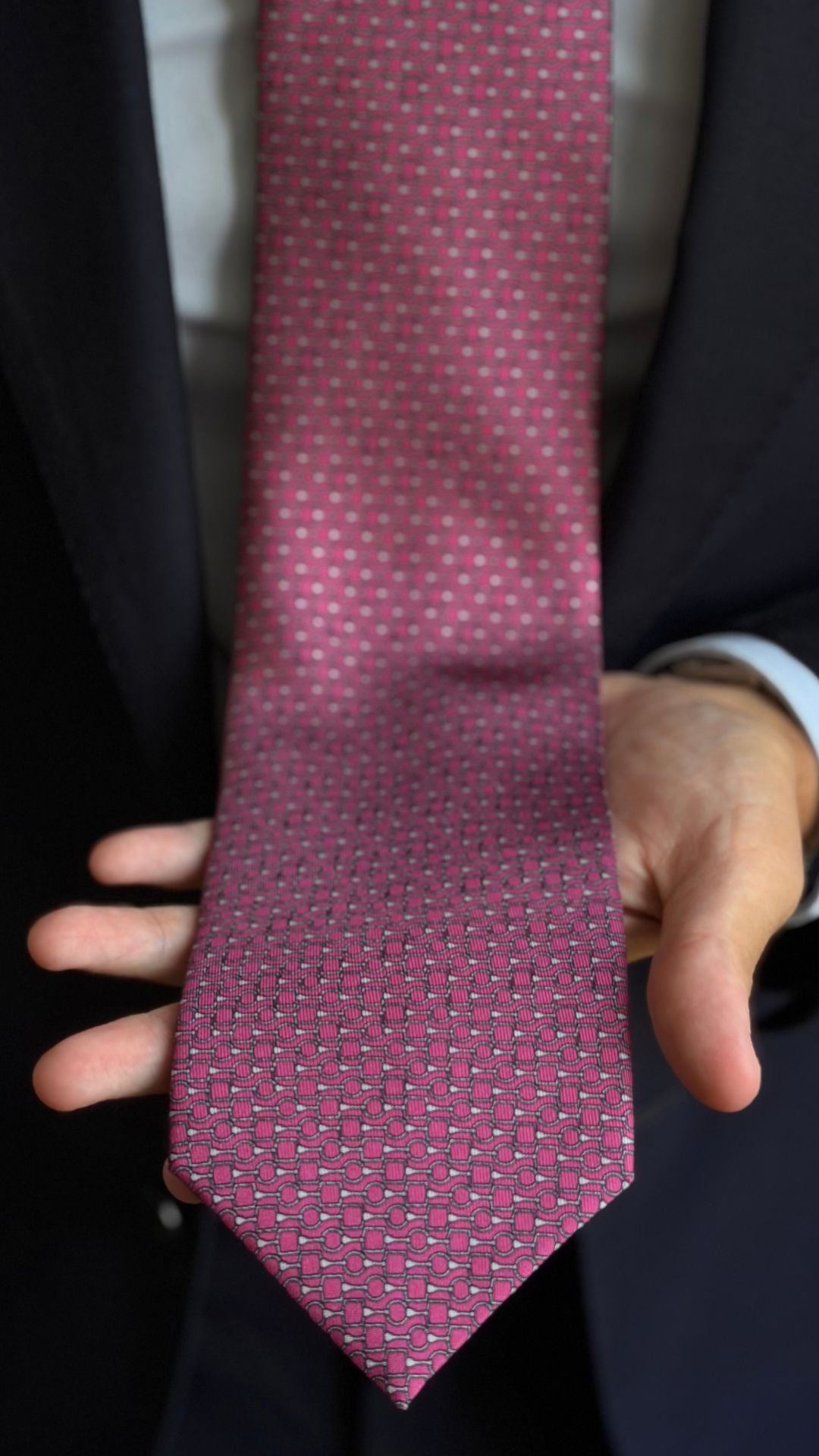 GENTLEMAN ROSE