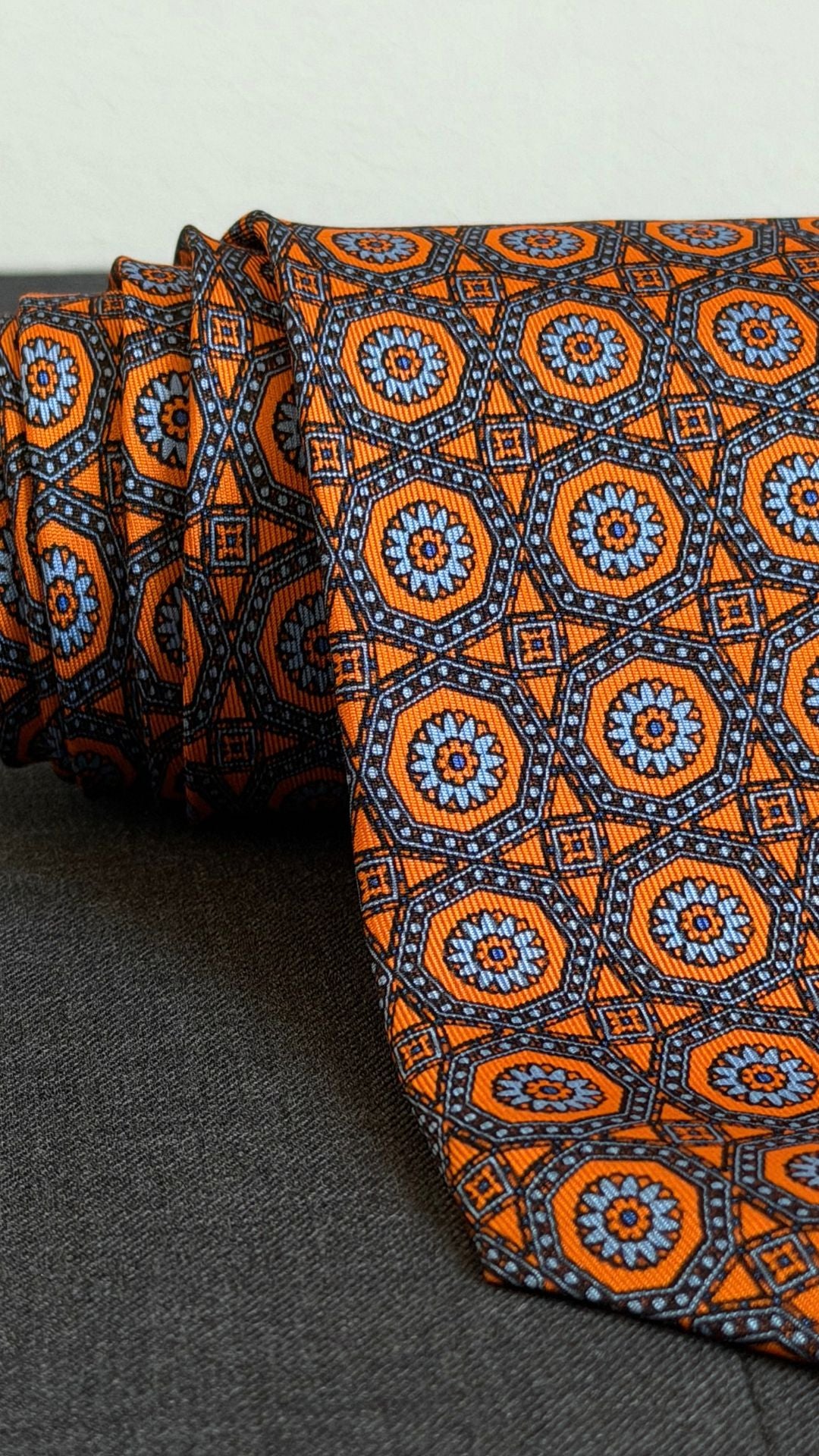 ORANGE ROYAL GARDEN